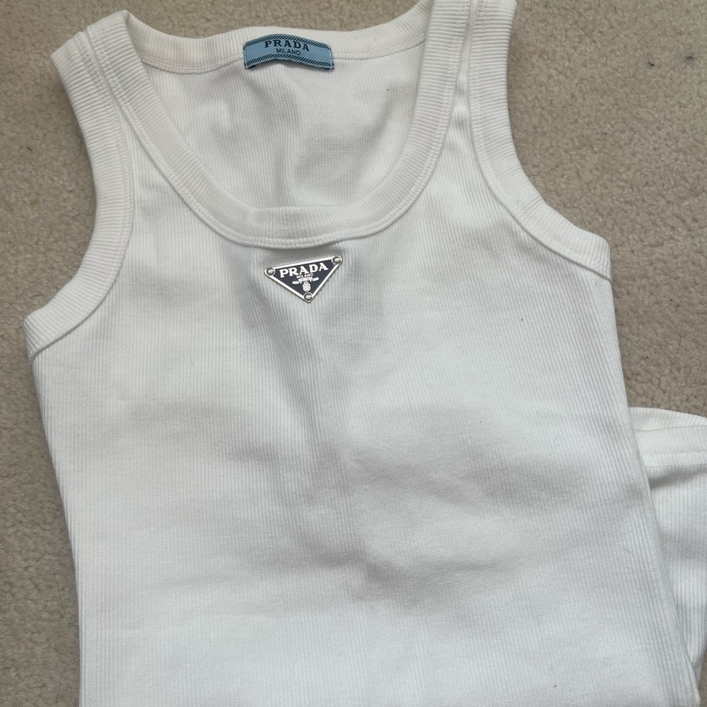 1:1 prada top NWOT never worn